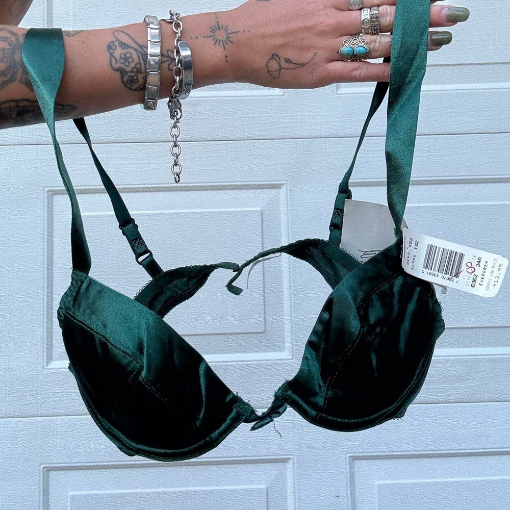Vintage NWT Enhance Green Boho Bra Sz 34A
